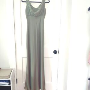 Michaelangelo Sage Green Maxi Dress Size 4 -Formal Dress No Stains & Dry Cleaned